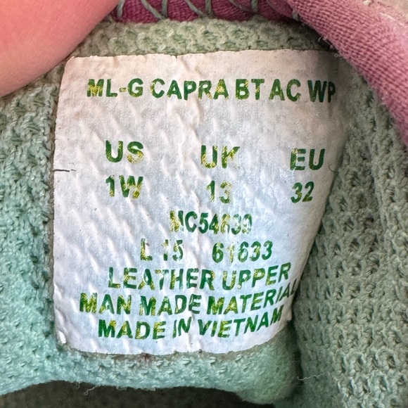 Merrell Capra Bolt Waterproof Trail Hiking Sneakers Gray Purple Girls Size 1W - Picture 7 of 10